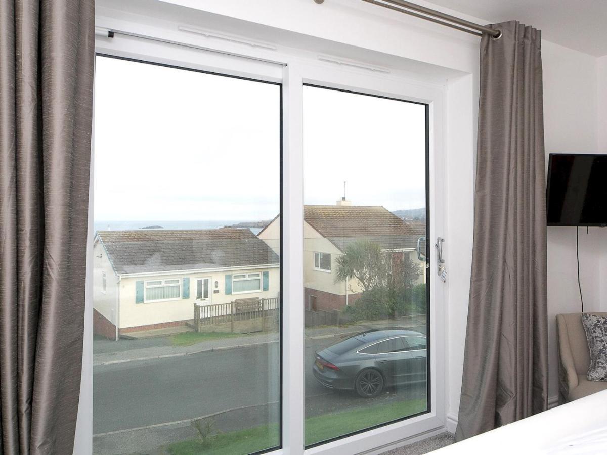 Pass The Keys Modern Coastal Home In Bull Bay Amlwch Luaran gambar