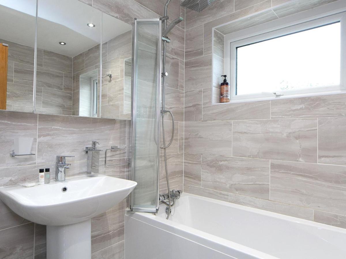 Pass The Keys Modern Coastal Home In Bull Bay Amlwch Luaran gambar
