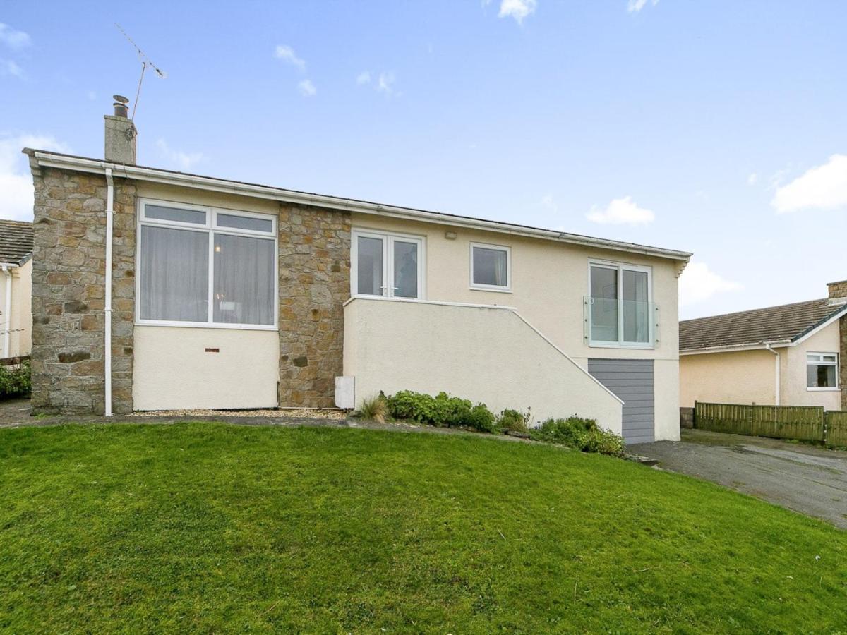 Pass The Keys Modern Coastal Home In Bull Bay Amlwch Luaran gambar